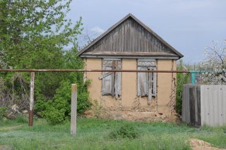 Старый дом в Зензеватке.