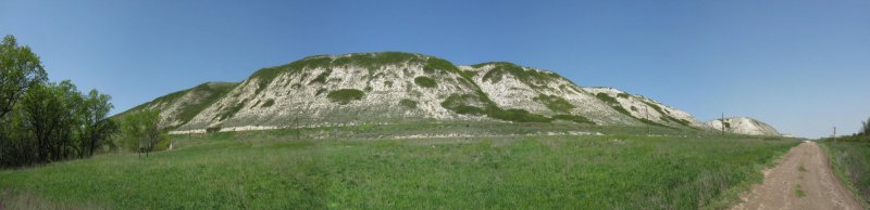 Панорама меловых гор - вид с грунтовки.