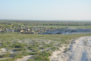 Вид с горы на Захаровку.