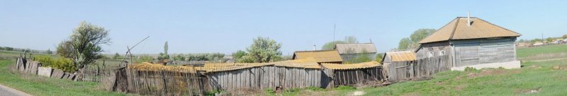 Дмитровка. Панорама старого дома.