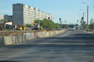 Волгоград. Район Рынок. Ремонт на ул. Героев Тулы.