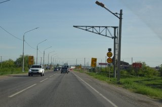 Волгоград. Район Рынок. Ул. Латошинская.
