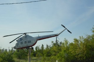 Вертолёт Ми-2. Аэроклуб в районе Ерзовки.