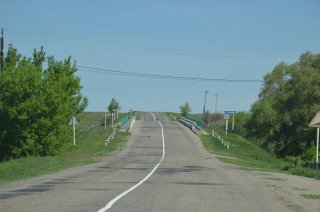 Дмитриевка. Мост через Тишанку. Вторую за сегодня.