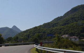 КЧР. Мост через реку Теберду в аул Джингирик.