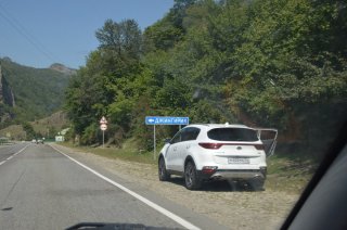 Указатель поворота на Джингирик.