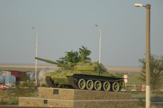 Танк Т-62 в Дивном.