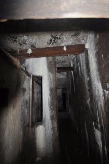 Ржавая балка.