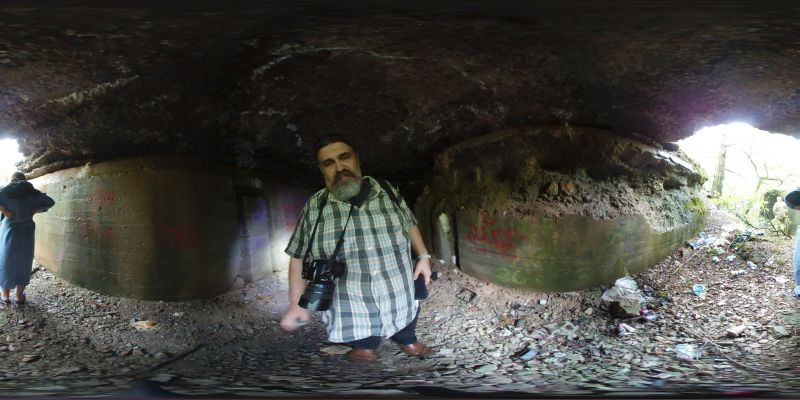 Сферическая панорама в тоннеле.