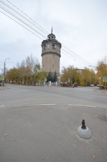 Суслик перед башней.