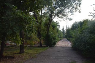 Тротуар улицы Космонавтов.